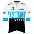 Tímové tričko Embrace The World