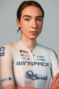 Fotka Jenaya Francis