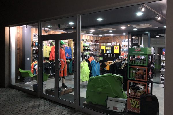 Príďte si pokecať a pozrieť nový showroom Made4bike