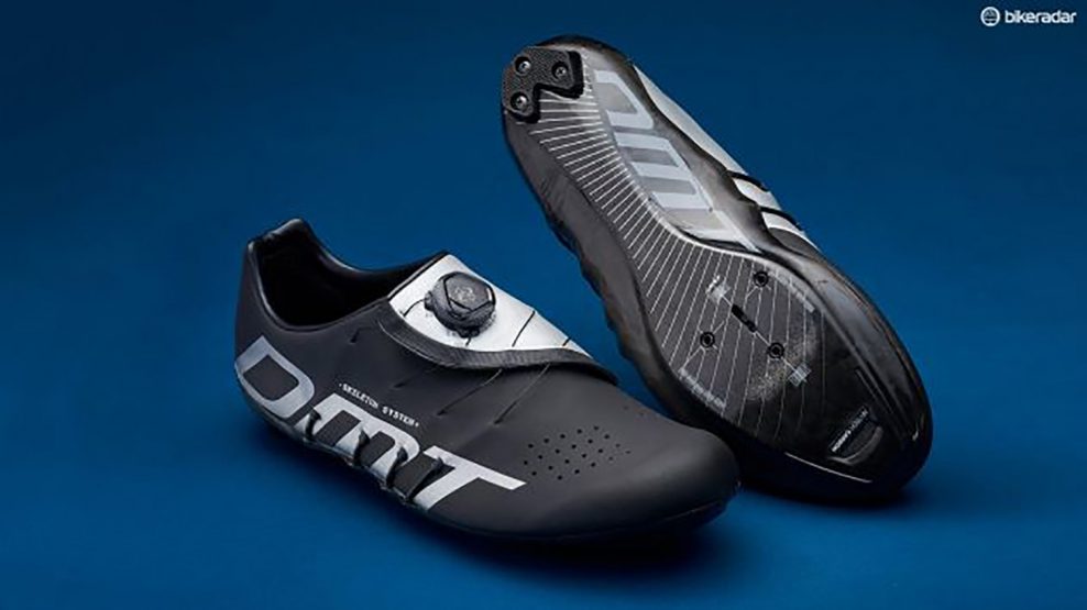 Test: Cestn&eacute; tretry DMT RS1