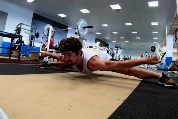 Sagan predviedol v posilke stojku i neskutočné roznožky