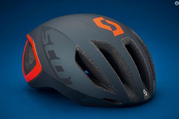 Test: Cestná helma Scott Cadence Plus