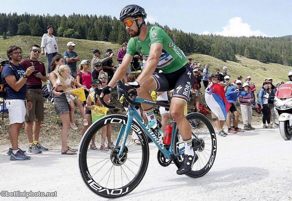 Sagan zv&yacute;&scaron;il svoj n&aacute;skok v bodovacej s&uacute;ťaži aj v druhej alpskej etape, vyhral Thomas