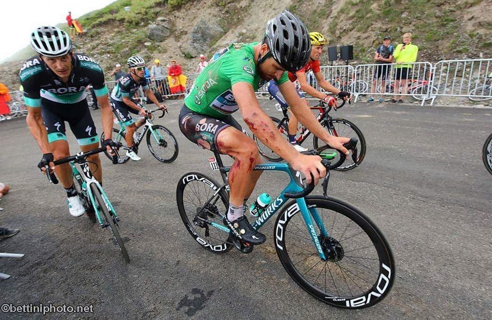 Sagan je v poriadku a na Tour by mal pokračovať, pri páde si narazil zadok o kameň