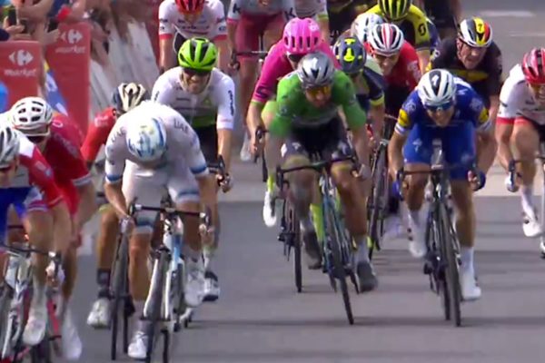 Zranený Sagan predviedol skvelý výkon a v 18. etape skončil ôsmy