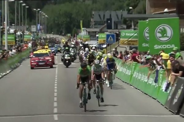 Sagan zvýšil svoj náskok v bodovacej súťaži aj v prvej horskej etape, vyhral Alaphilippe