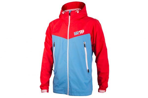 Test: Nepremokavá bunda Royal Racing Matrix