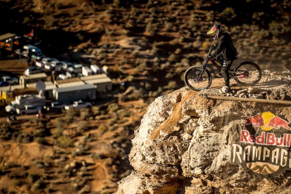  Kto má najnebezpečnejšiu lajnu na Rampage?