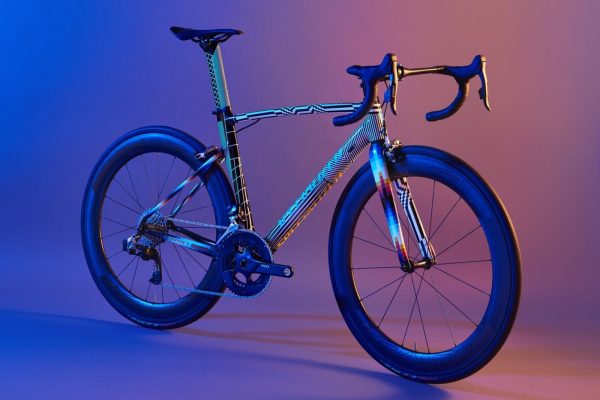 Luxusný a unikátny Specialized Allez Sprint sa vydražil za viac ako 17-tisíc eur