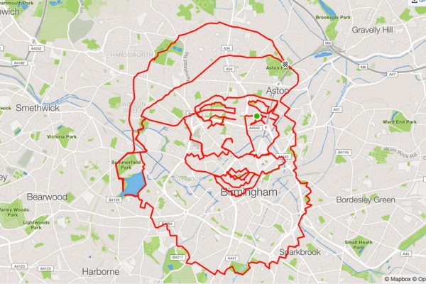 Cestný cyklista predviedol na Strave umenie – vyjazdil hlavu Santa Clausa