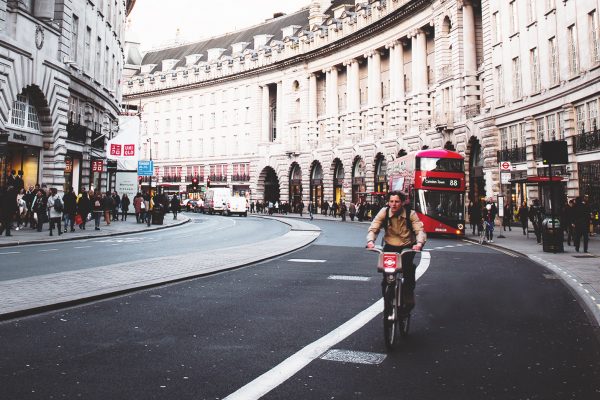 Talianske mesto Bari bude platiť občanom za jazdenie na bicykli a prispievať na kúpu bicyklov