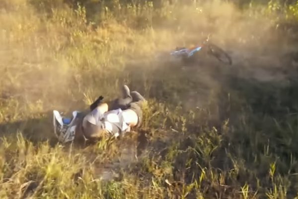  Video: Ruský freerider preletel 20-metrový skok a po páde upadol do kómy