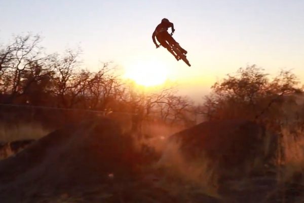  Video: Iba 11-ročný Weston Lloyd predvádza ukážkový flow a štýl