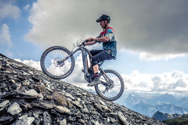 KUBICASPORT otvoril nový showroom elektrobicyklov