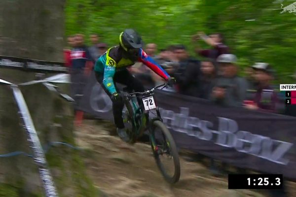  Pozrite si fin&aacute;lov&uacute; jazdu Adama Rojčeka na svetovom poh&aacute;ri v Maribore