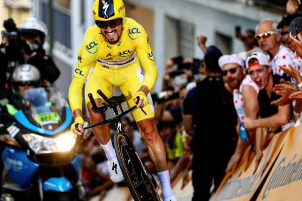 Alaphilippe bol najrýchlejší v časovke jednotlivcov a zvyšuje náskok pred Thomasom (výsledky)
