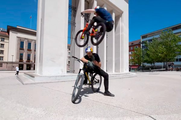  Video: Takto to dopadne, keď sa stretnú Fabio Wibmer, Danny Macaskill a Martin Söderström
