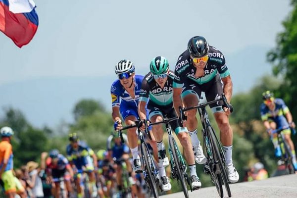 Juraj Sagan po tretíkrát vyhral majstrovstvá Slovenska v cestnej cyklistike, za ním skončili Baška a Tybor