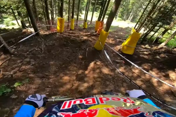  Video: Prejdite si zjazdovú trať svetového pohára v Lenzerheide