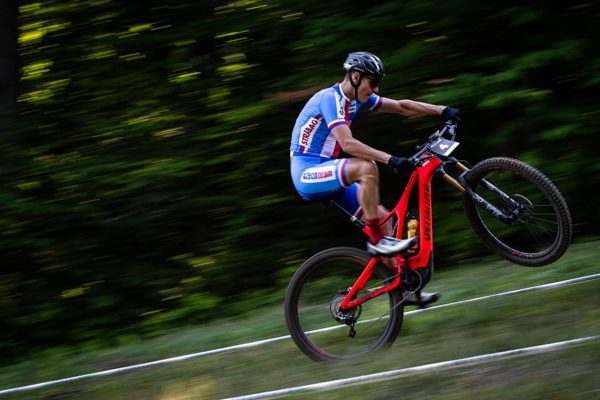 Na majstrovstvách sveta horských elektrobicyklov budú pretekať Kulhavý, Wyn Masters, Bernard Kerr i Julien Absalon