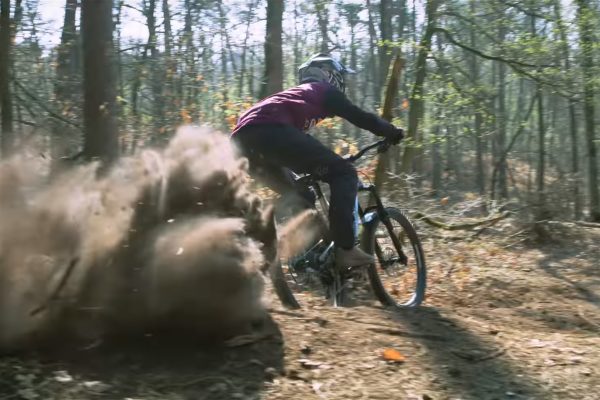  Video: Takto vyzerá závislosť freeridera Williama Roberta