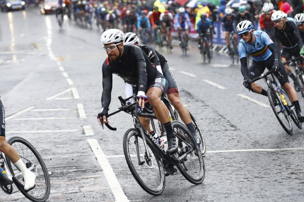Návod: 6 tipov, ako rezať zákruty ako Peter Sagan