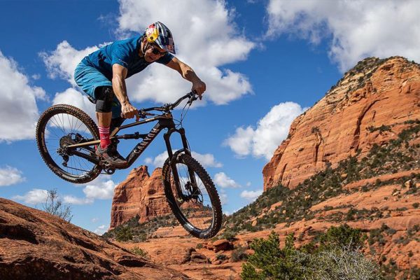  Video: Darren Berrecloth sa lúči s Canyonom