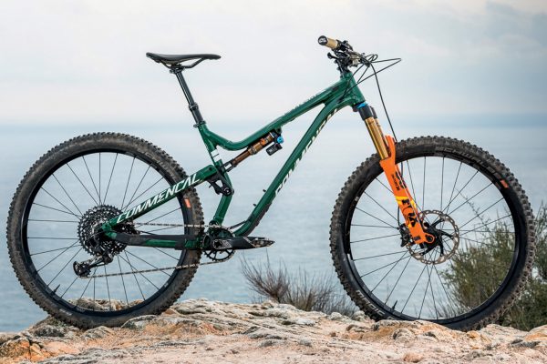 Test: Commencal Meta Trail 29 British Edition – trailbike roka 2019