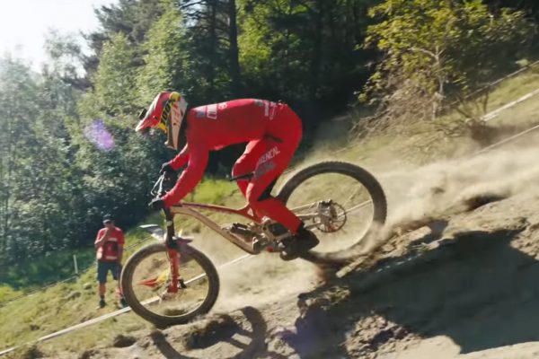  Video: To najlepšie zo sezóny 2019 tímu Commencal Vallnord