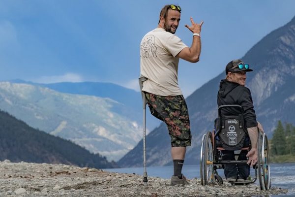Video: Slovák a Čech si splnili sen vo Whistleri a natočili dokument KriplTrip – Proti Handicapu