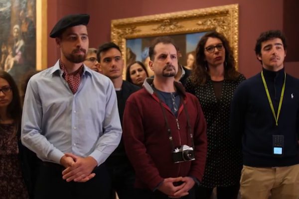  Video: Peter Sagan sa prechádza po talianskej galérii vo vtipnej reklame na Giro