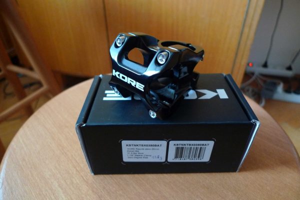 Predstavec KORE Repute 35 mm dľžka