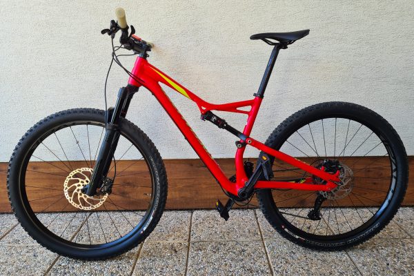 Specialized Camber Comp r.v. 2017 veľ. L