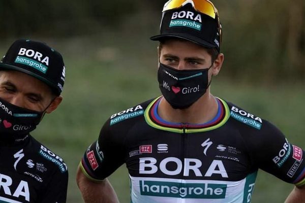 Giro d’Italia 2020: Program, etapy, favoriti a šance Petra Sagana