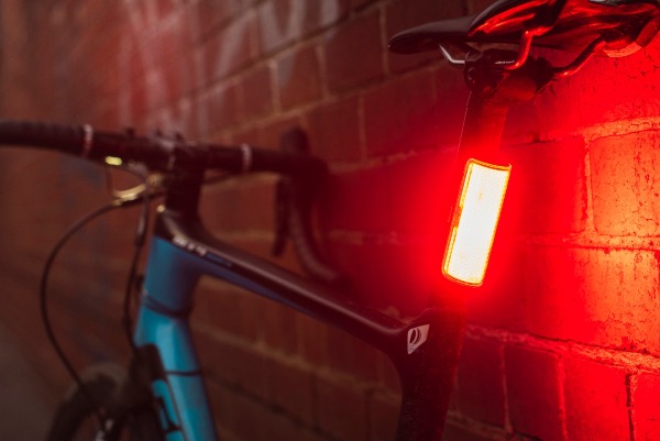 N&aacute;vod: 5 z&aacute;sadn&yacute;ch parametrov pri v&yacute;bere svetla na bicykel