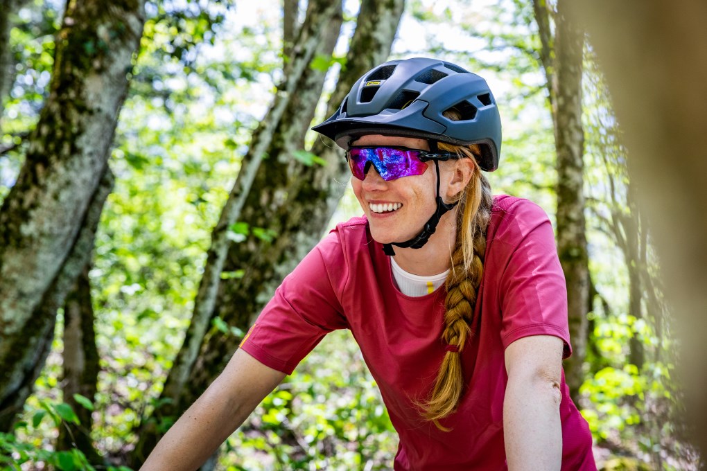 Test: Helma Mavic Deemax MIPS – Biker.sk