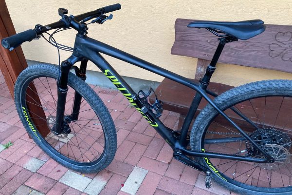 Specialized Epic Hardtail Comp, 29″ Carbon /mod.rok 2020/ Teleskop. Sedlovka