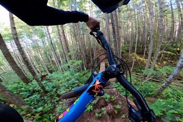  Mus&iacute;te vidieť: Tri v&iacute;ťazn&eacute; jazdy s&uacute;ťaže GoPro World Best Line 2020