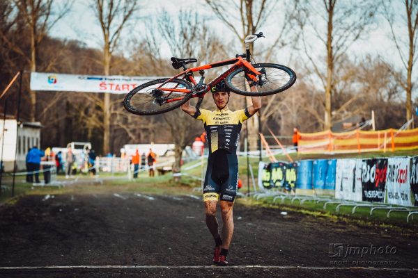 Obhajca majstrovského titulu v cyklokrose Matej Ulík: Všetko som stavil na majstrovstvá Slovenska