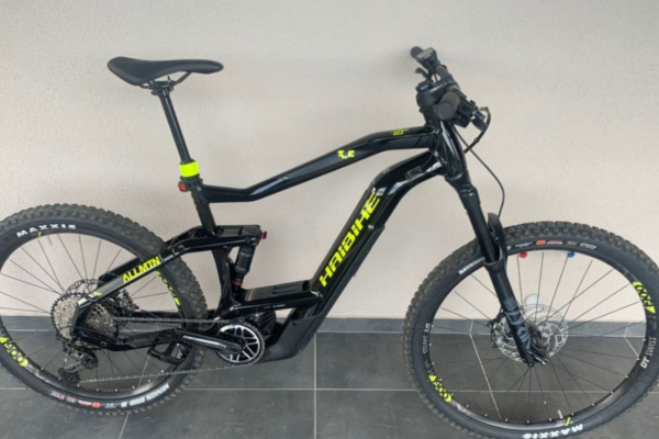 Načipovaný Elektrobicykel Haibike Xduro Allmtn 3,5 2020 27,5/29″, velkost XL