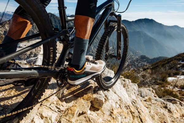 Specialized predstavil nové univerzálne topánky Rime Flat