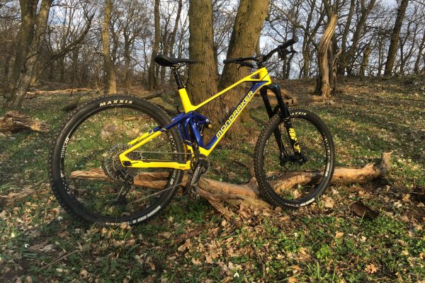 Test: Mondraker Superfoxy Carbon R