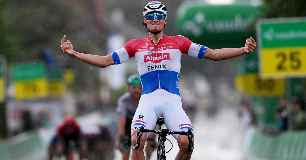 Video: Mathieu van der Poel suverénne vyhral dve etapy po sebe na pretekoch Okolo Švajčiarska