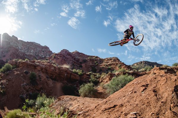  Musíte vidieť: To najlepšie zo ženského freeride eventu Red Bull Formation