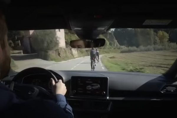 Cyklisti na cestách vadia už aj Únii autodopravcov: Cesty nie sú pre vymaľovaných ‚saganov‘