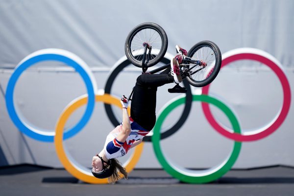 Video: Britka prepísala históriu a vo finále BMX Freestyle na Olympiáde v Tokiu predviedla 360 backflip