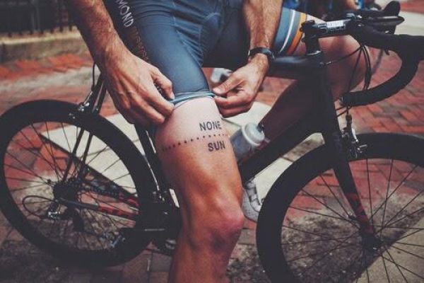 Cyklisti, chráňte sa pred UV žiarením | 6 dôvodov, prečo používať opaľovacie krémy EVY