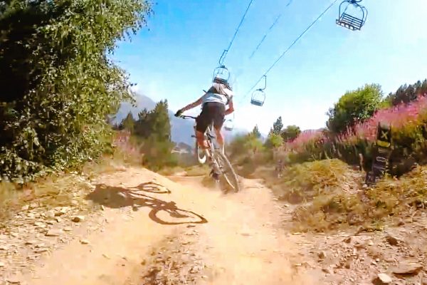  Video: Peter Sagan si poriadne polietal na horskom bicykli v Andorre