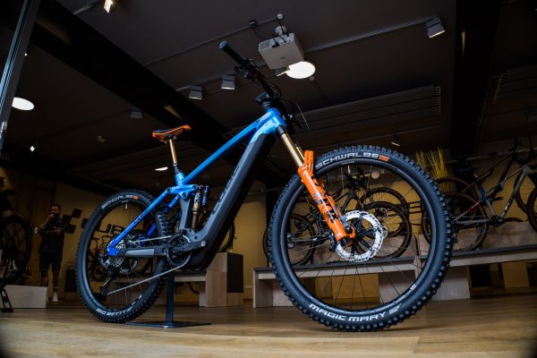 Video: Predstavenie elektrobicyklov Cube Stereo Hybrid 2022 – 120,140 & 160