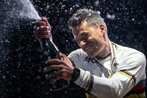  Video: Ako sa stal Tomáš Slavík majstrom sveta vo four-crosse už po tretíkrát